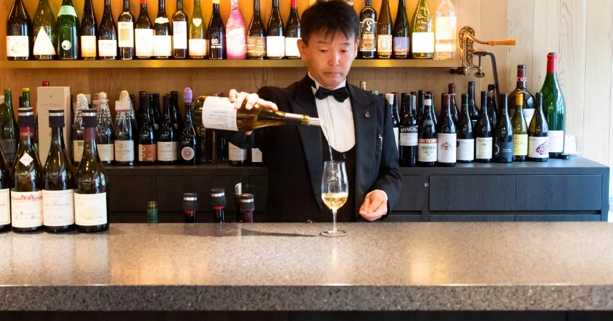 試飲白