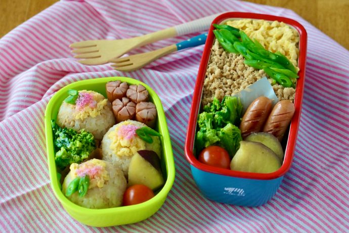 彩りそぼろ弁当 ママライフを たのしく かしこく Mamaco With