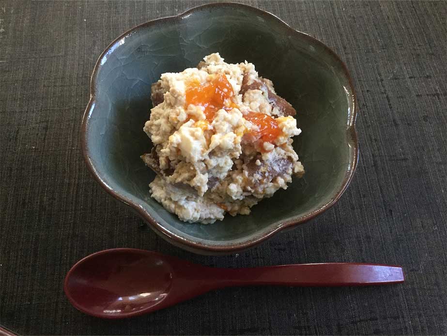 干し柿だけの白和え