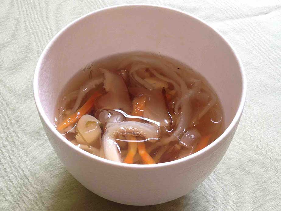 乾物の魅力がつまった乾物スープ