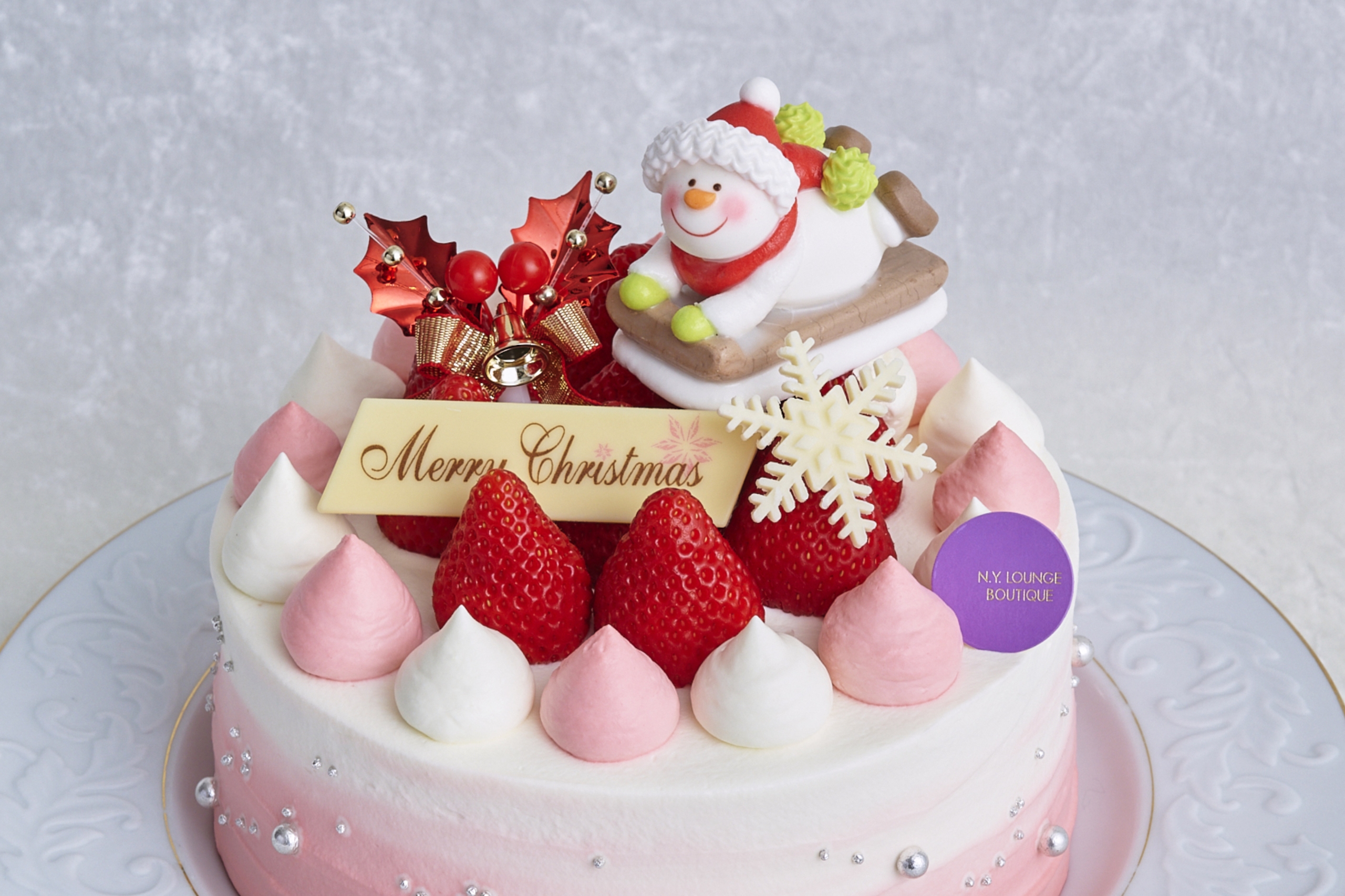 〈ホテル インターコンチネンタル 東京ベイ〉のスペシャルショートケーキ！クリスマスにみんなを笑顔にする、ホテルメイドの特別な味わいを。