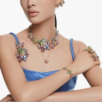 〈スワロフスキー〉Seasonal Promotion						バナー画像