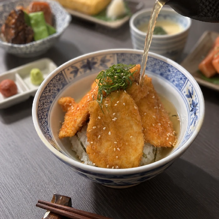 名物だしカツお出汁ごはん