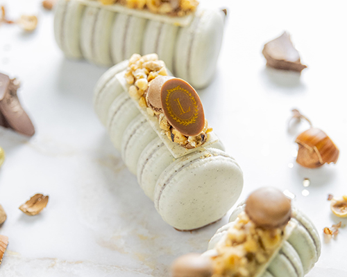 〈ラデュレ〉 ビュシェット・ショコラ・キャラメル・ノワゼット