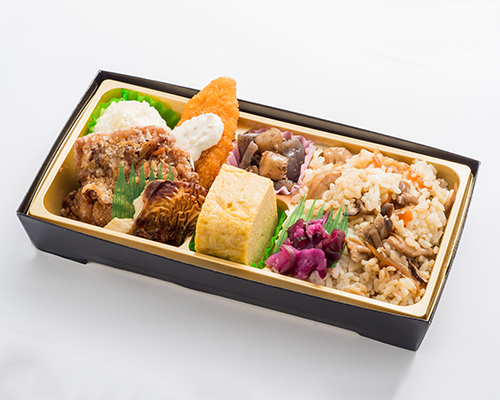 〈ソウ ドット ダイニング〉 きのこご飯の御弁当