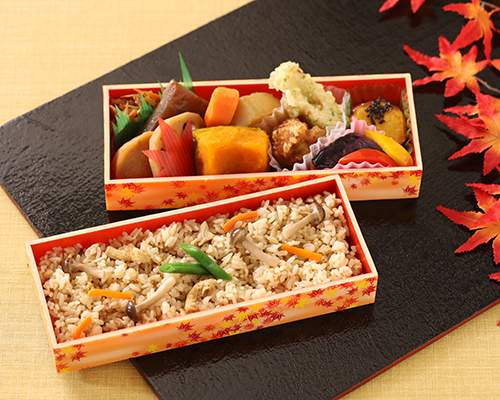 〈まつおか〉 しめじご飯二段弁当