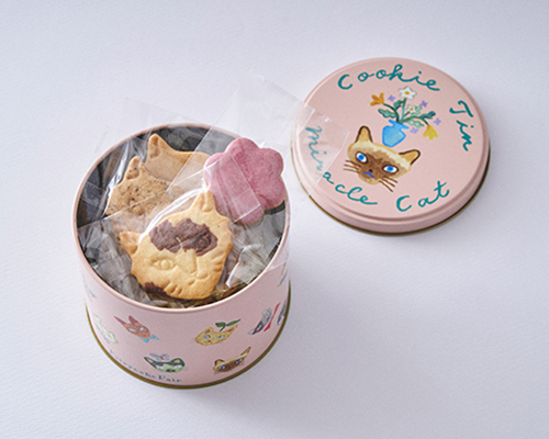 〈フェアリーケーキフェア〉 Berry Miracle Cat Cookie Tin (神様のいたずらベリーネコクッキー缶)
