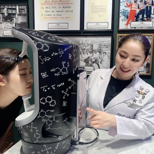 〈キールズ〉 肌測定でスキンケアをパーソナル提案