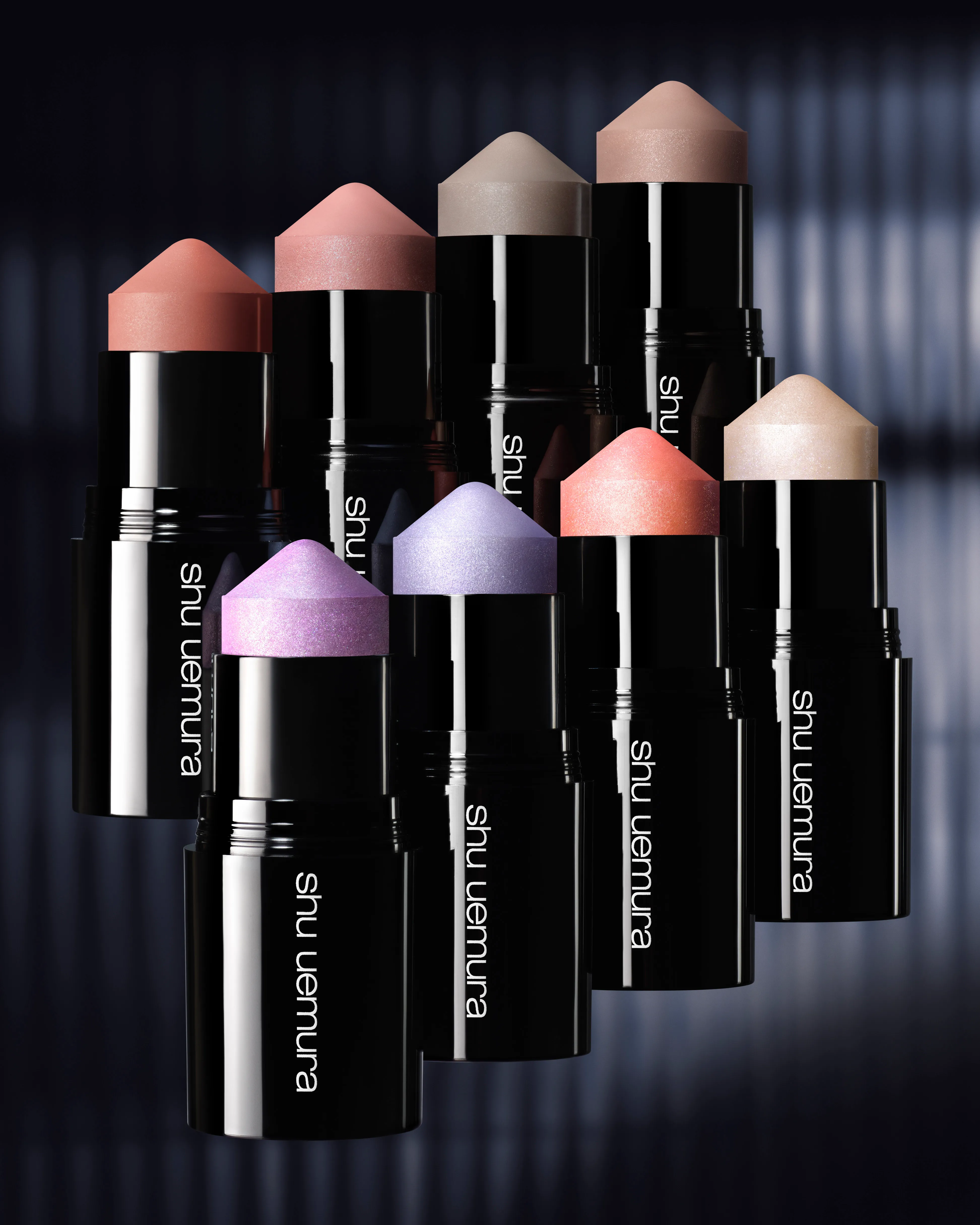 shu uemura(シュウ ウエムラ)〉骨格美を叶える「スカルプト クレヨン 