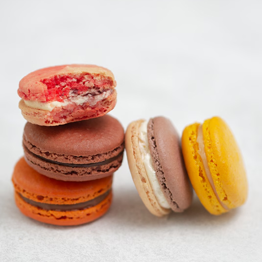 MACARON ET CHOCOLAT